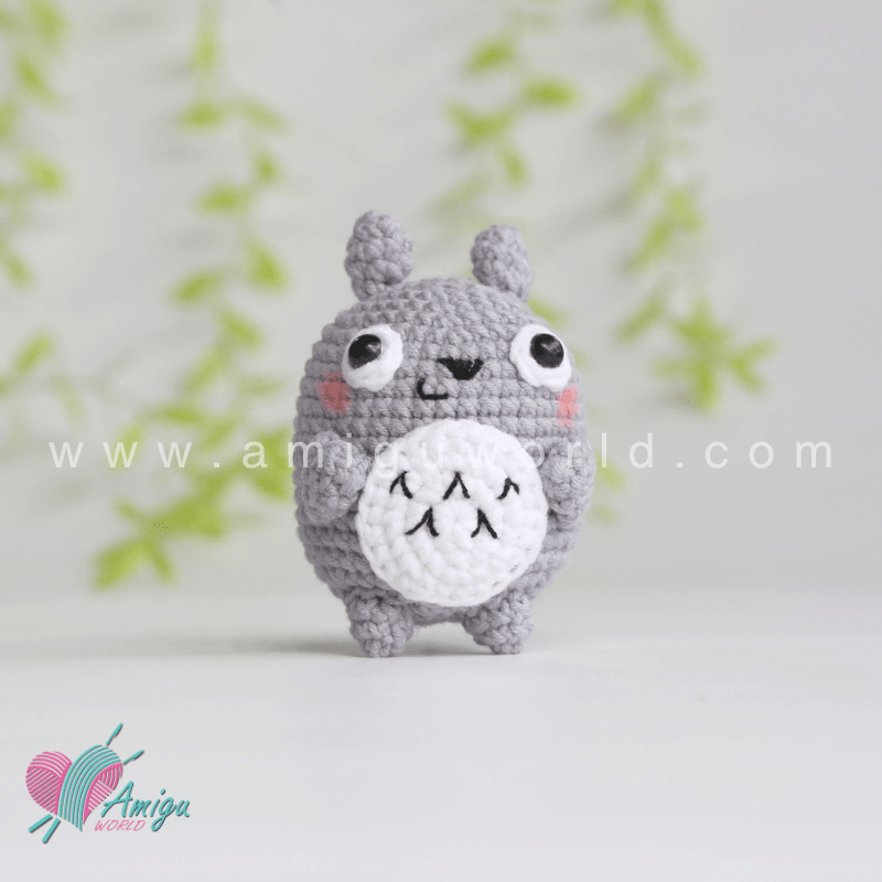 Amigurumi little Totoro Free Crochet Pattern by AmiguWorld