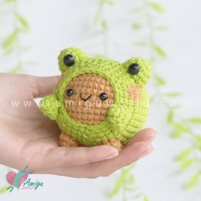 Amigurumi Potato In Frog outfit Crochet pattern by AmiguWorld