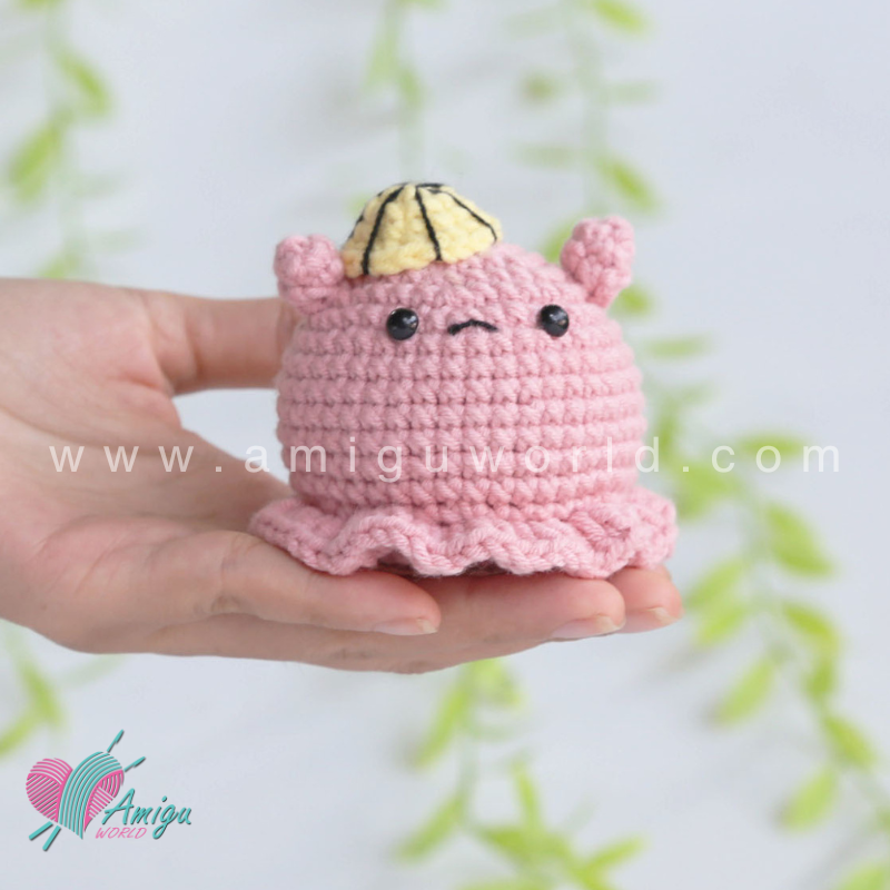 Amigurumi Flapjack Octopus Crochet pattern by AmiguWorld