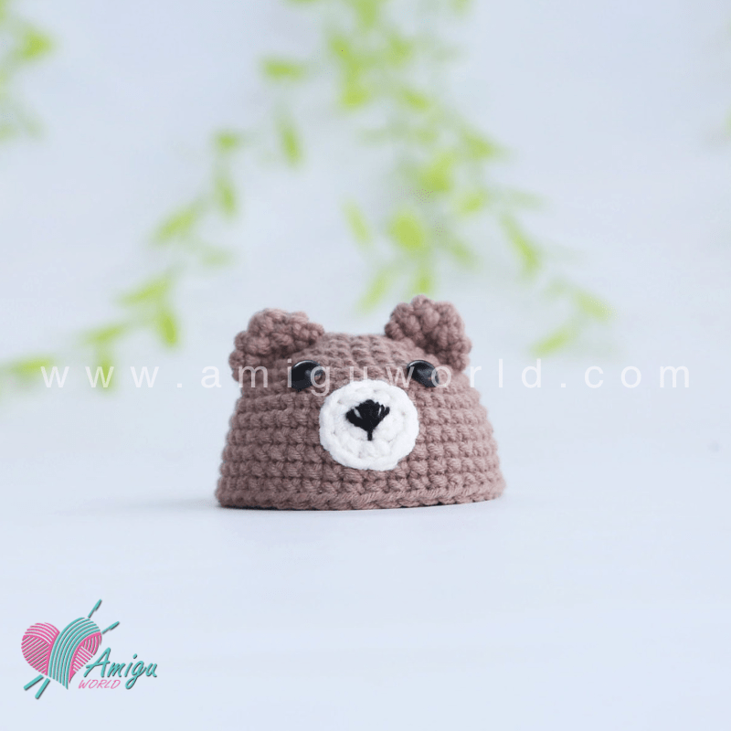 Amigurumi Duck Crochet pattern by AmiguWorld