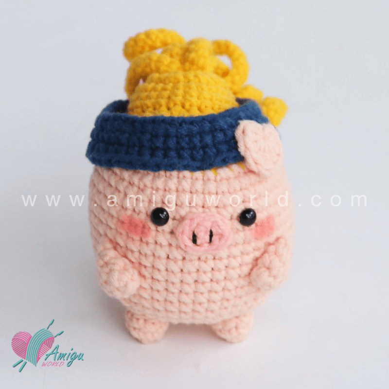 Amigurumi Pig Boxer Crochet pattern by AmiguWorld