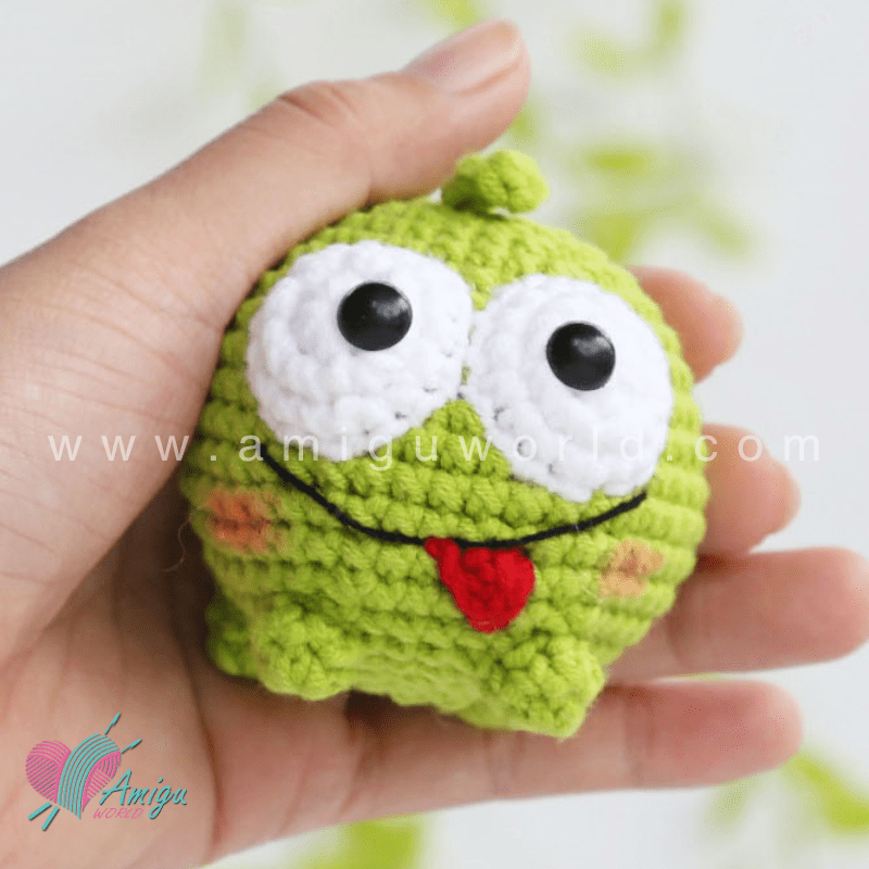Amigurumi Om Nom pattern by AmiguWorld