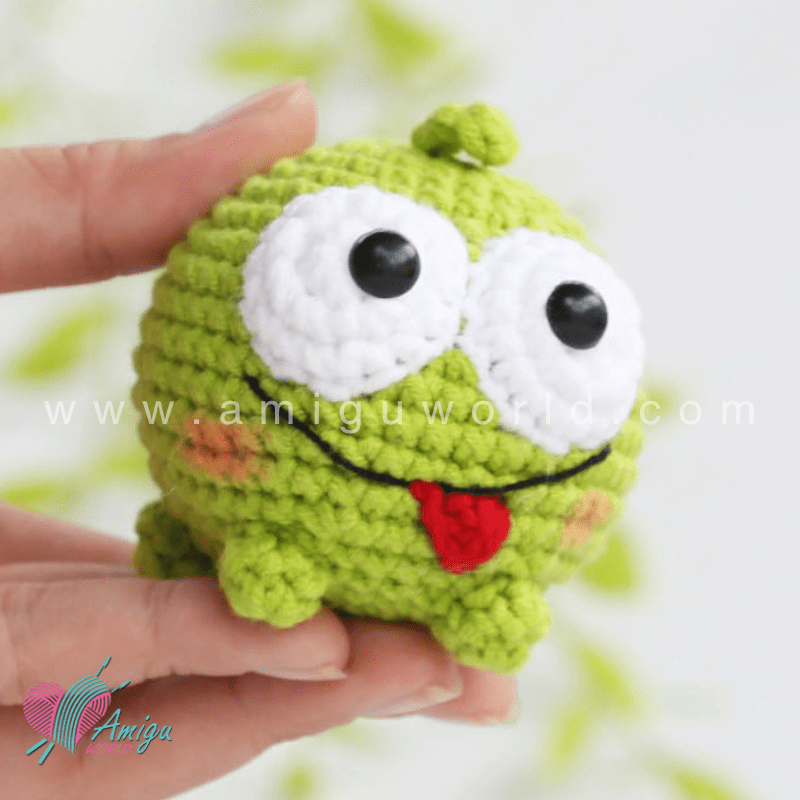 Amigurumi Om Nom pattern by AmiguWorld
